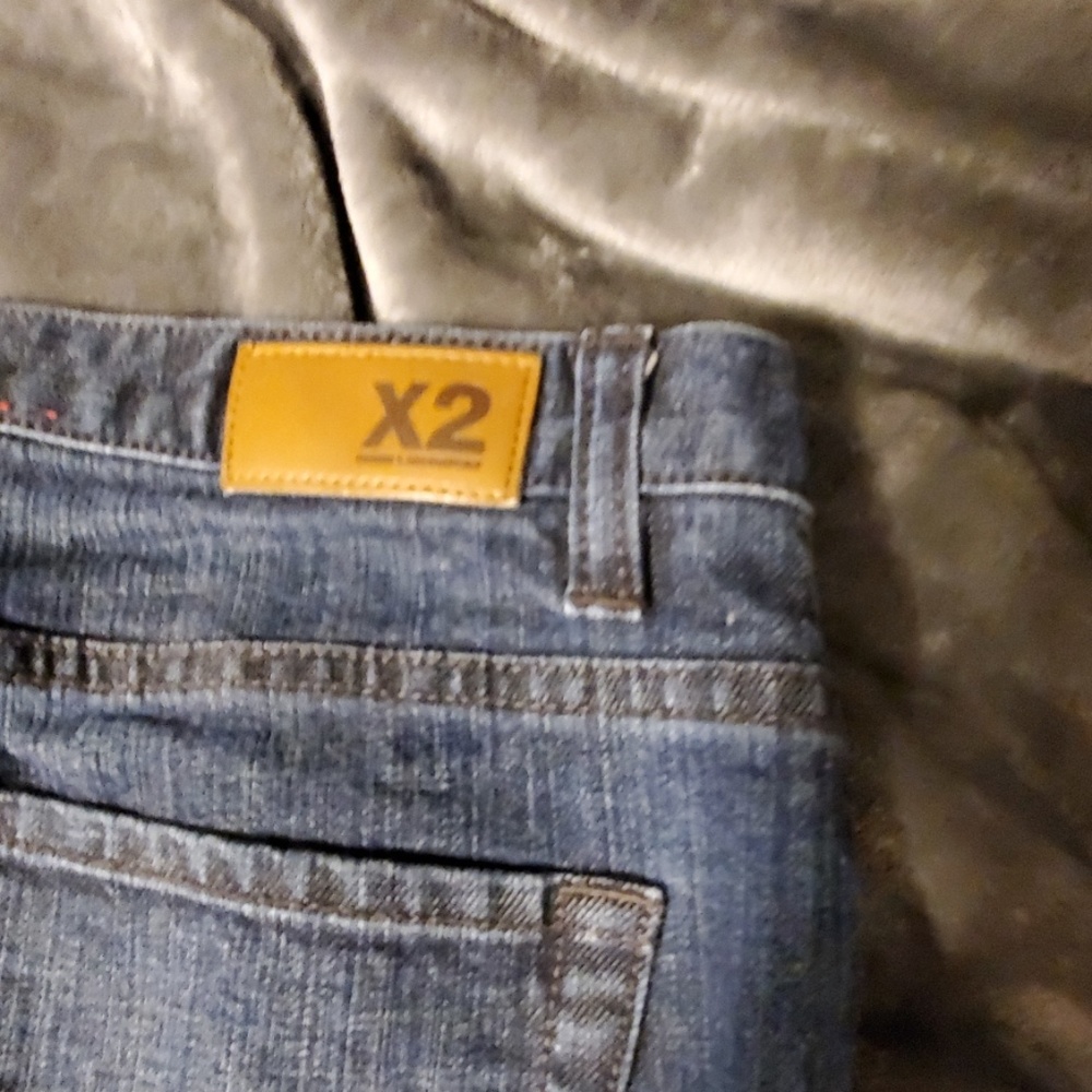 Jeans - Picture 3 of 3
